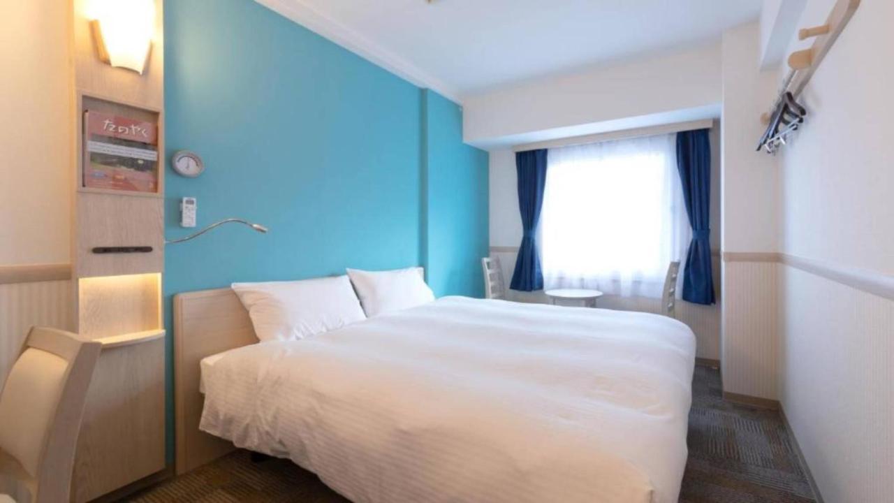 Toyoko Inn Yokohama Shiei-Chikatetsu Center Minami-Eki Екстер'єр фото